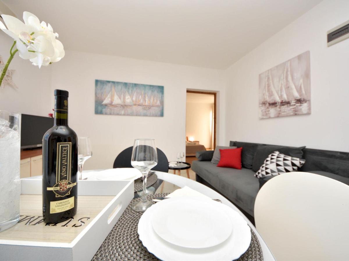 Silvija-3 By Interhome Vir