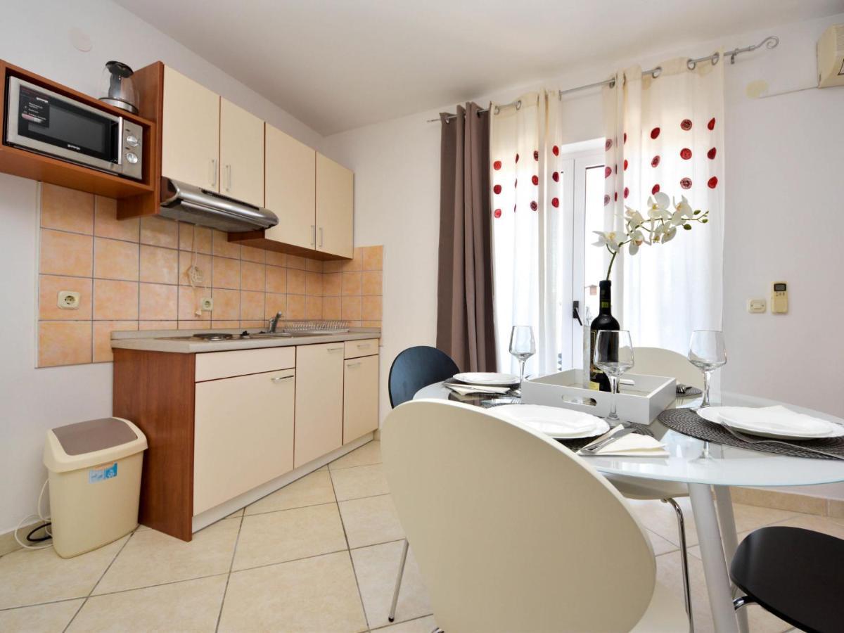 Apartment Silvija-3 By Interhome Vir